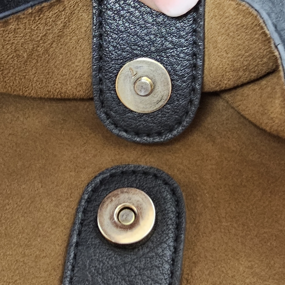 Large Tote - Picture 5 of 16